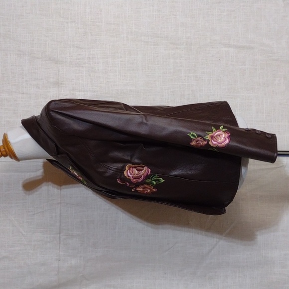 NWOT Pamela McCoy embroidered brown leather blazer - Picture 7 of 12